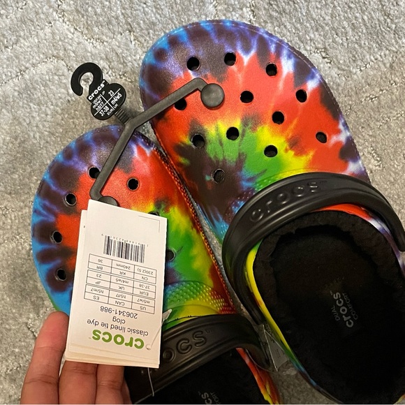 Crocs - Picture 3 of 4